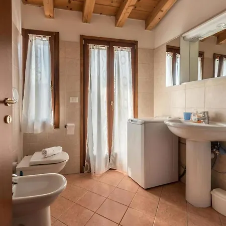 Apartment Il Borgo Con Parcheggio Malcesine