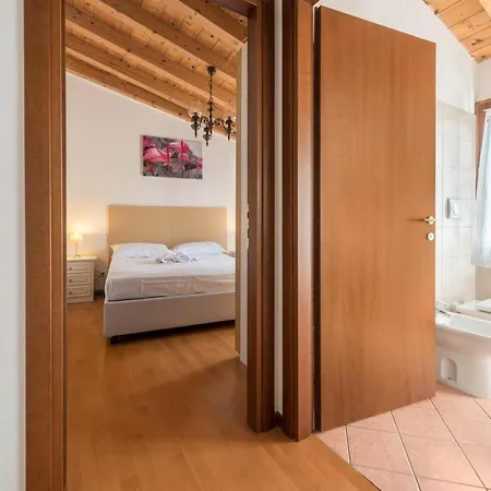 Il Borgo Con Parcheggio * Malcesine