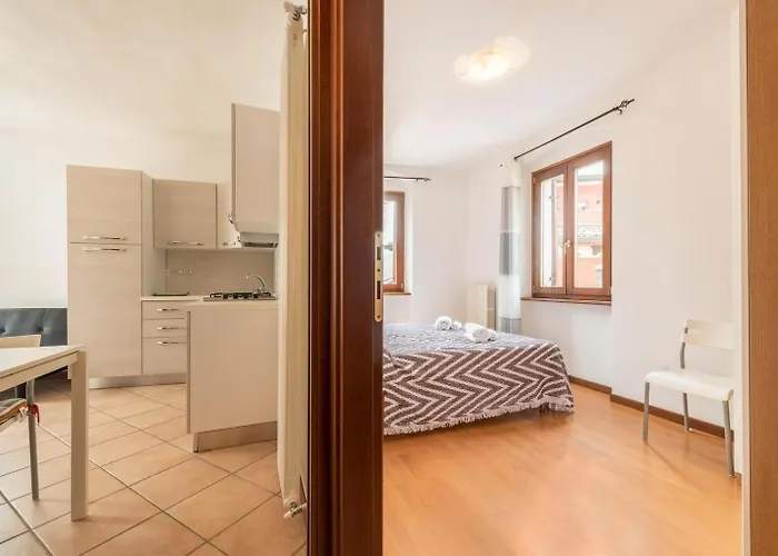 La Terrazza Del Borgo Con Parcheggio * Malcesine